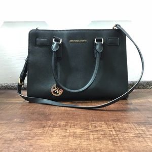 Michael Kors Dillon Bag